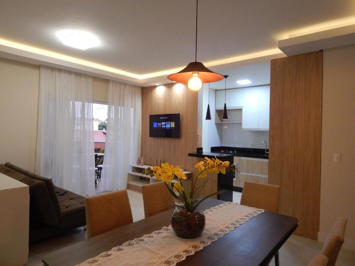 Apto. Novo e decorado. Bombinhas Exterior foto