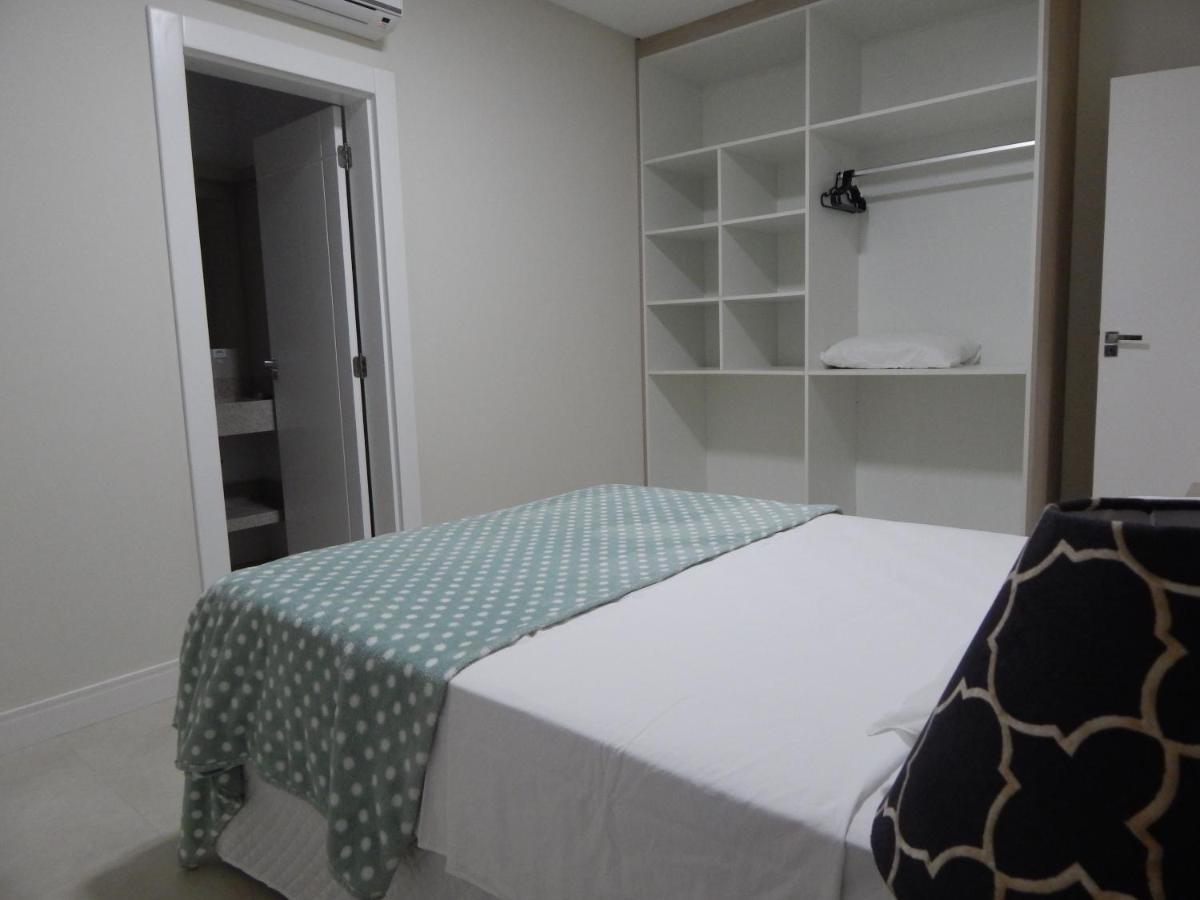 Apto. Novo e decorado. Bombinhas Exterior foto